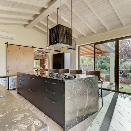 Petit Bijoux By Rentallorca Holiday home *